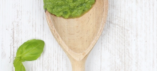 Green beans puree with basil and olive oil - Croque-Maman